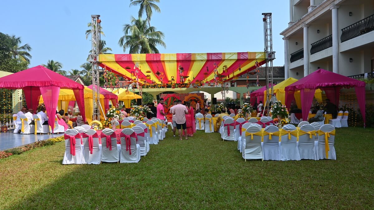 Destination wedding at Resort Rio
